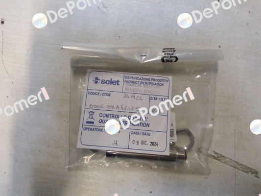 B50E188A420C5 Selet