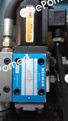 WL4AZ06KP4EK3Z068 obsolete/check the datasheet RE23178 for possible replacement  Rexroth