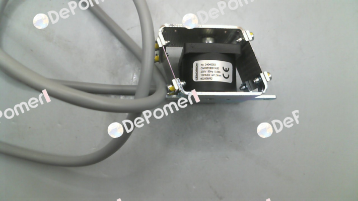 24 51604D00 / 24040003 Binder