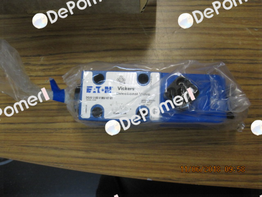 02-301682 / DG4V-3-8B-VM-U-H7-61 Vickers (Eaton)